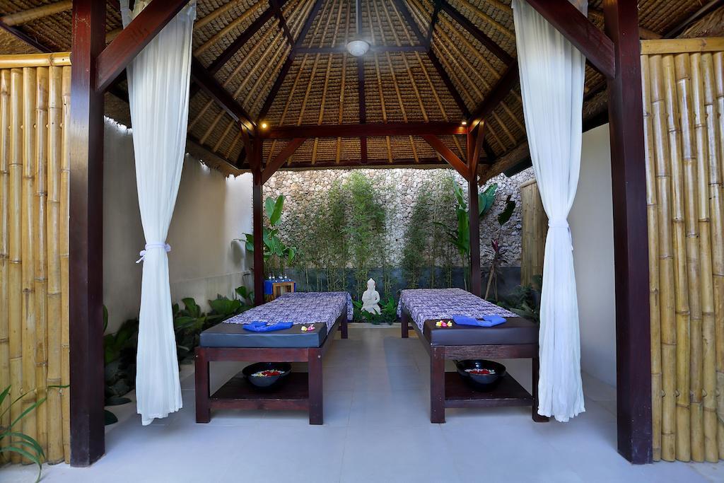 Villa Bukit Nusa Lembongan Екстериор снимка