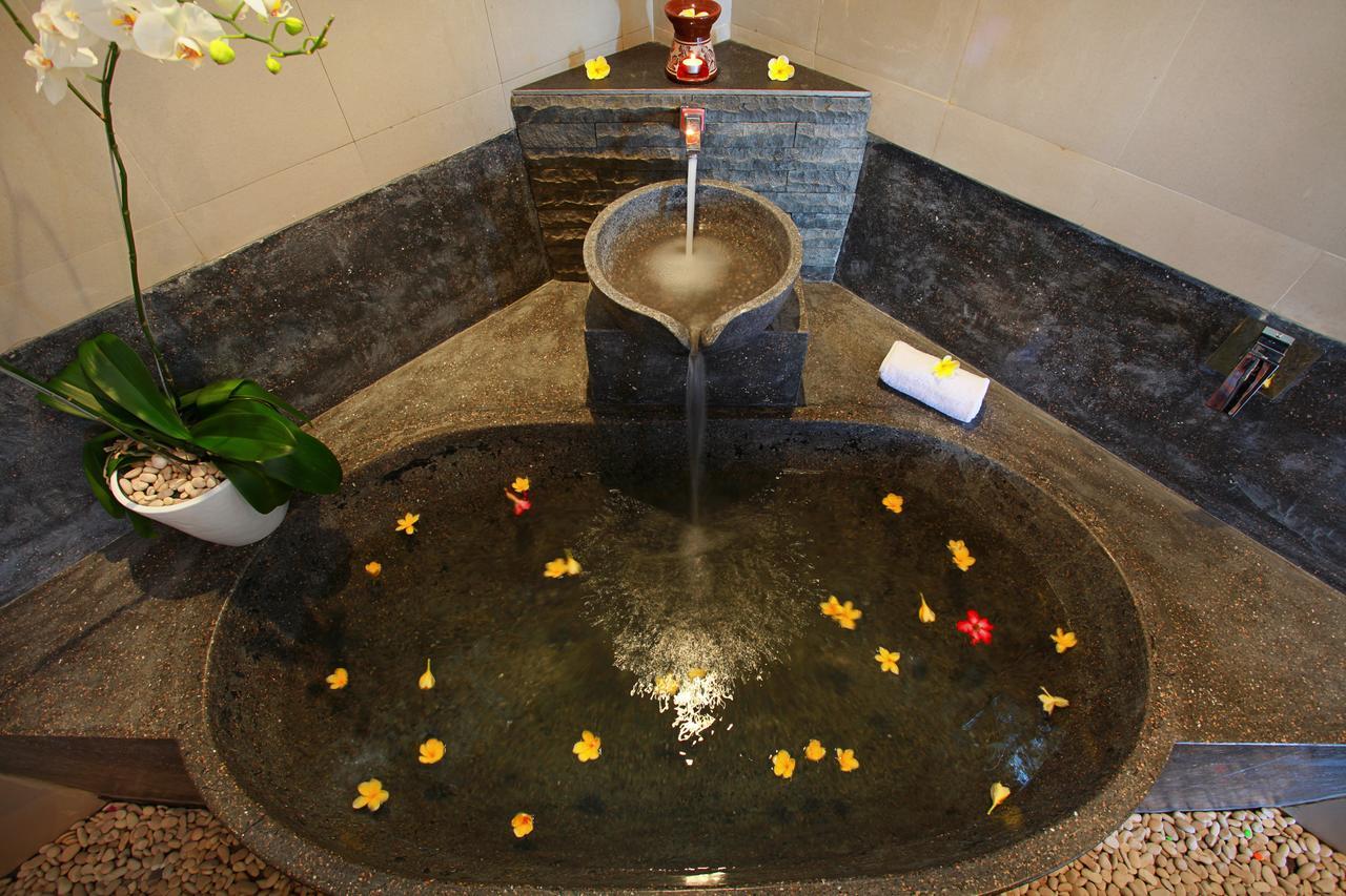 Villa Bukit Nusa Lembongan Стая снимка